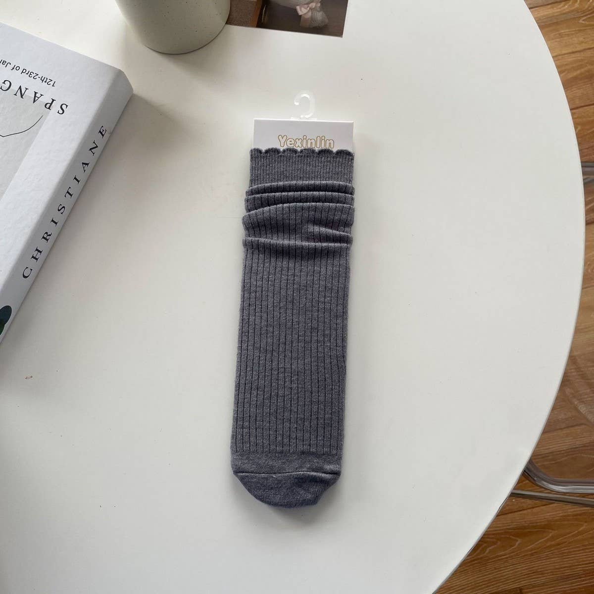 SOLID COLOR CASHMERE LACE MID-CALF SOCKS