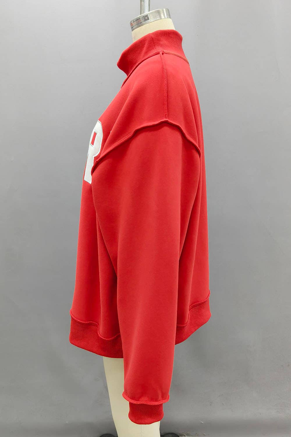IT2594E-MERRY | 'MERRY' Embroidered Mock Neck Sweatshirt