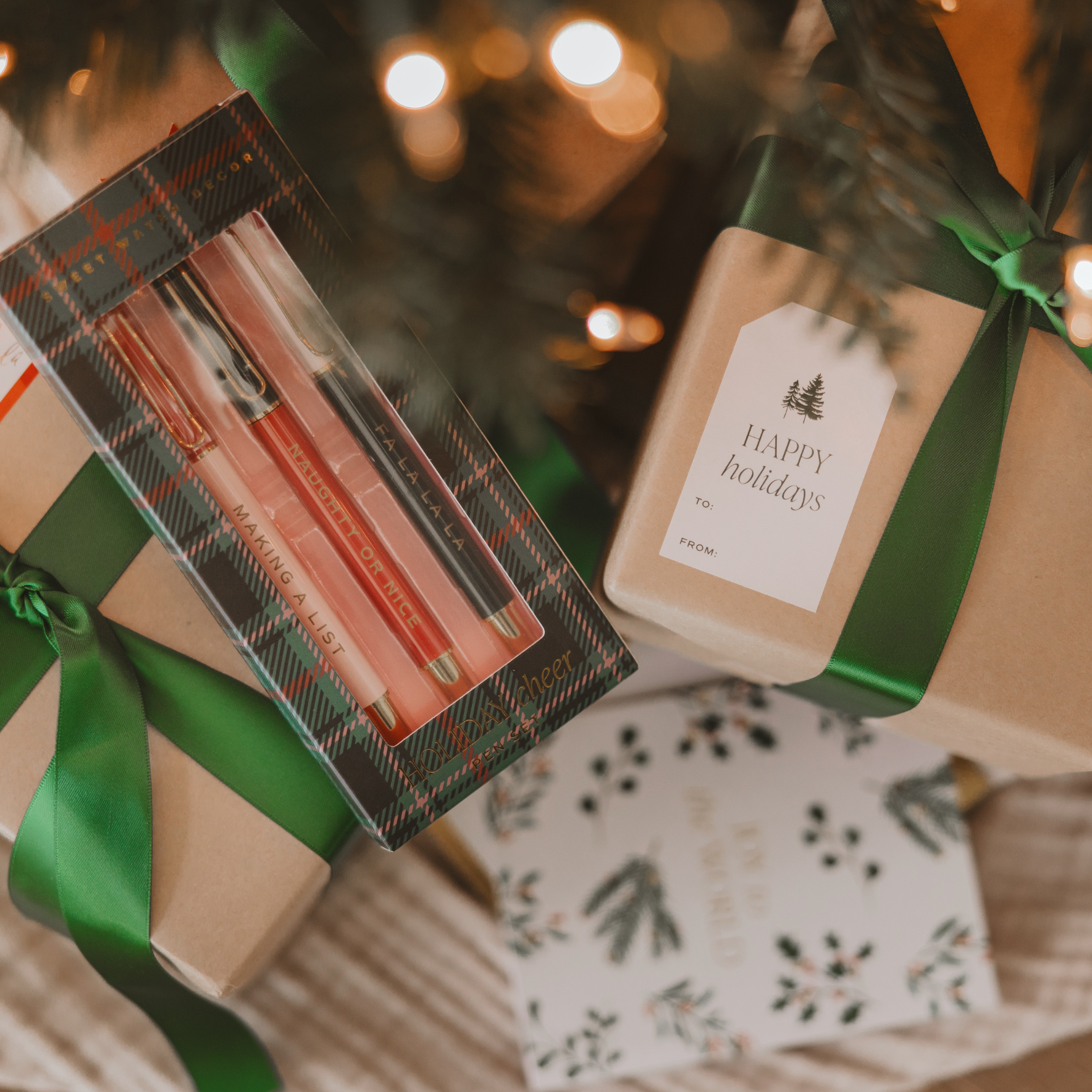 Holiday Classic Gift Tags Set - Stickers Set