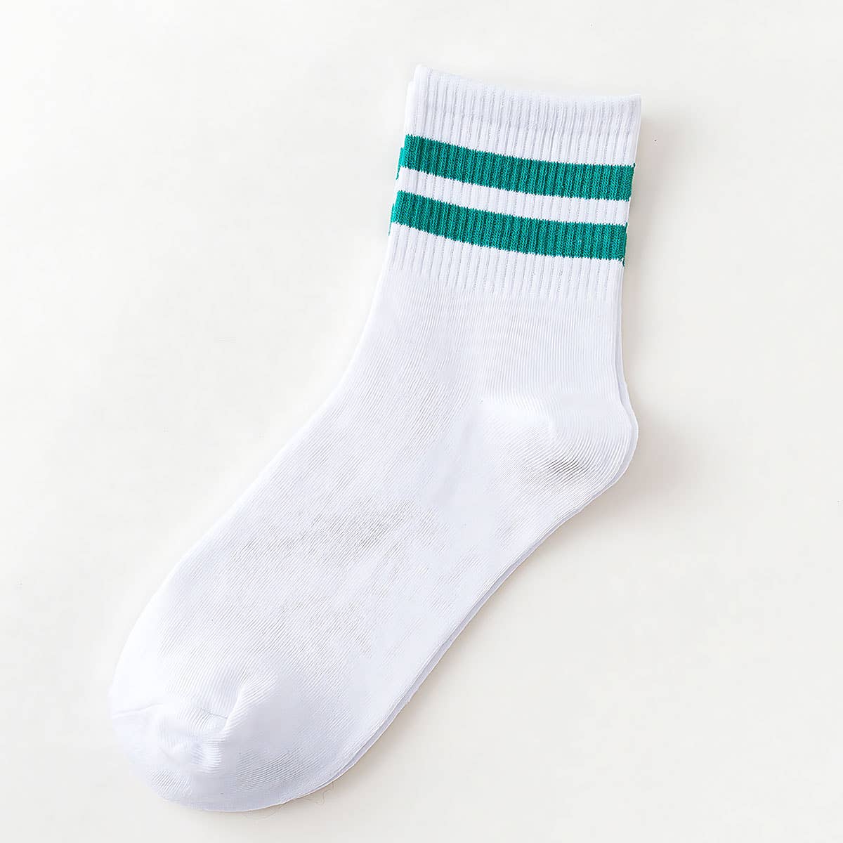 Classic Striped Pattern Crew Socks