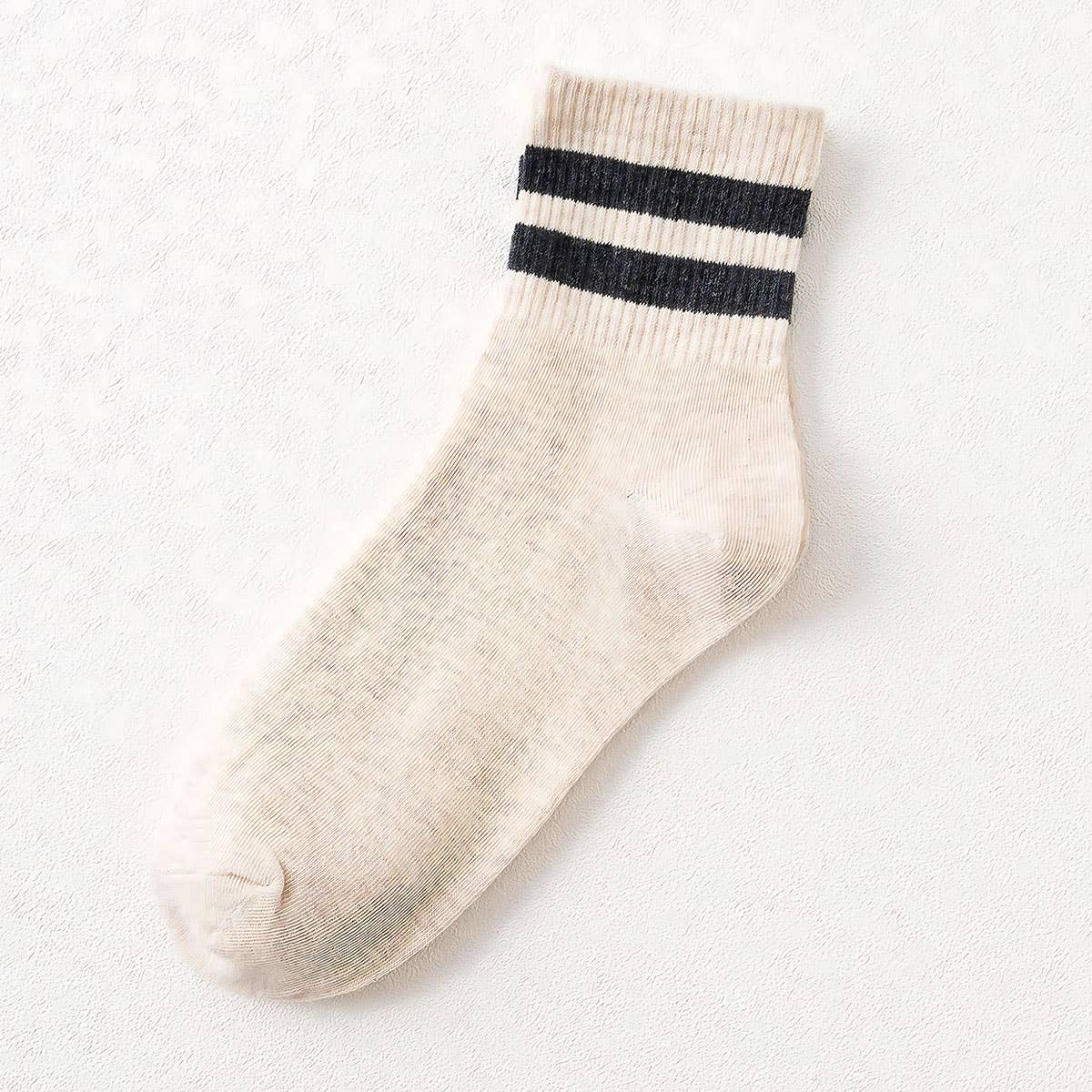 Classic Striped Pattern Crew Socks