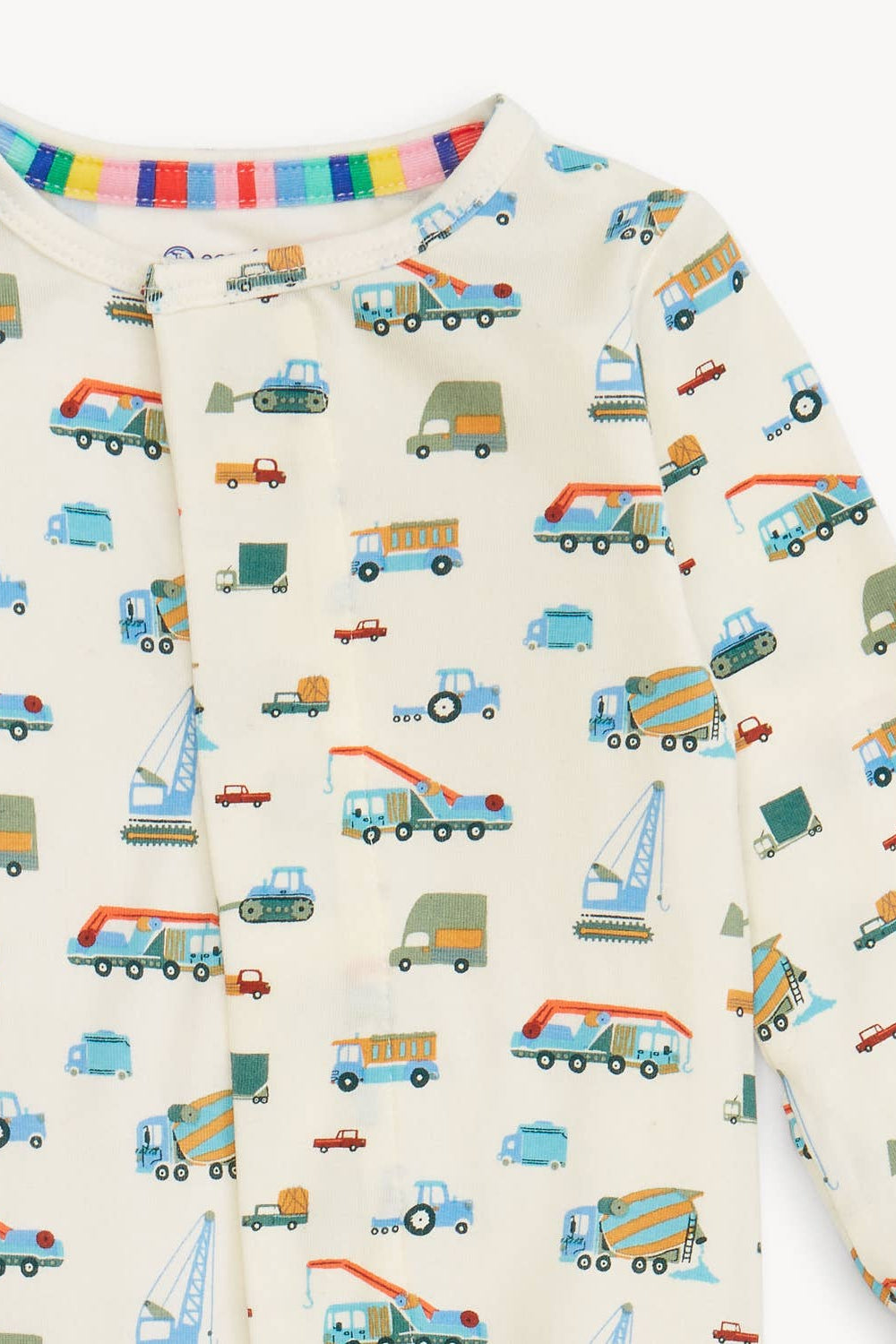 DUMPS LIKE A TRUCK MODAL FOOTIE