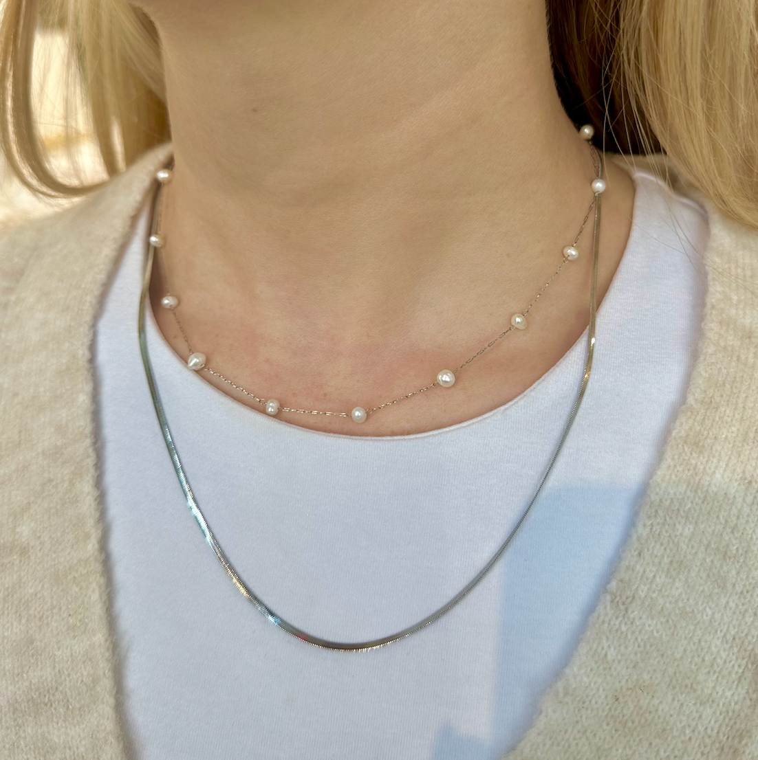 Camille Pearl Necklace / Silver