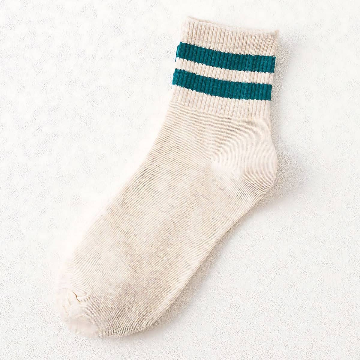 Classic Striped Pattern Crew Socks