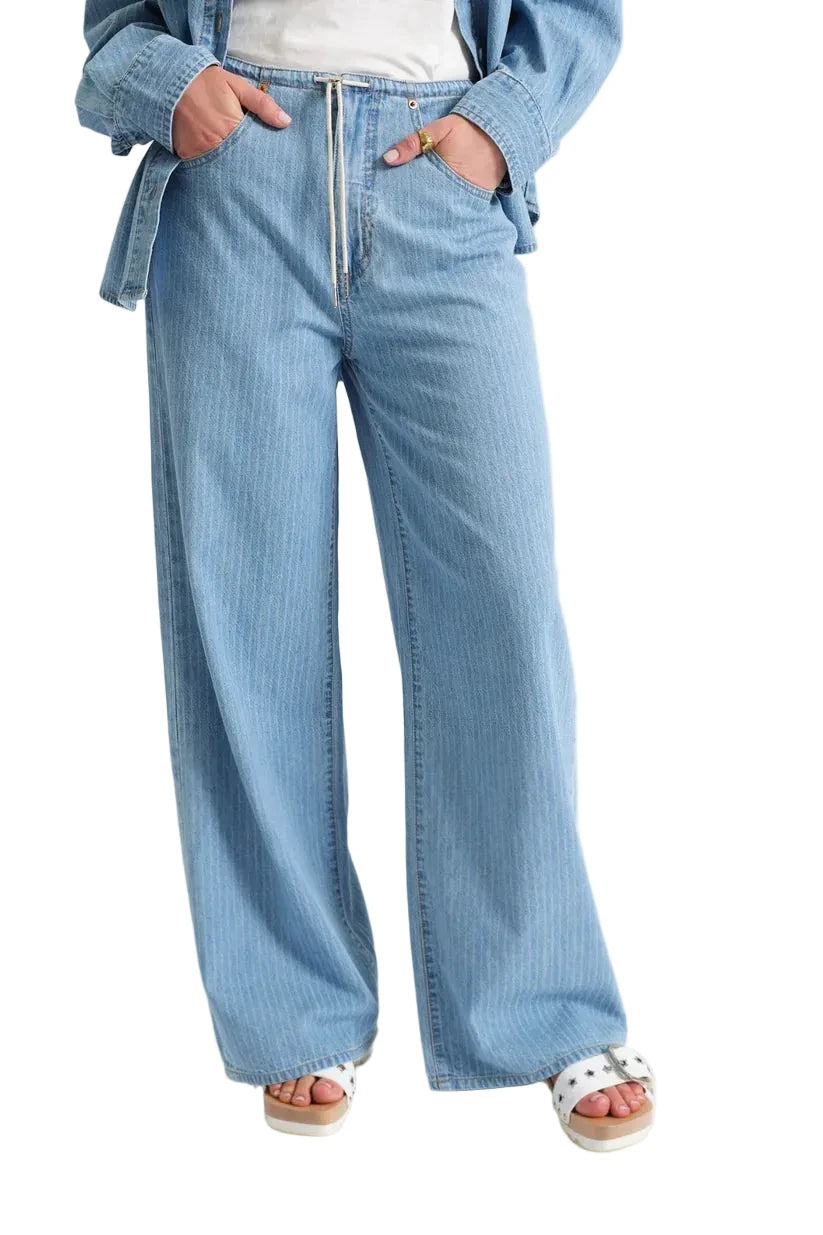 Daze Madison mid rise wide leg jeans with relaxed fit and modern silhouette