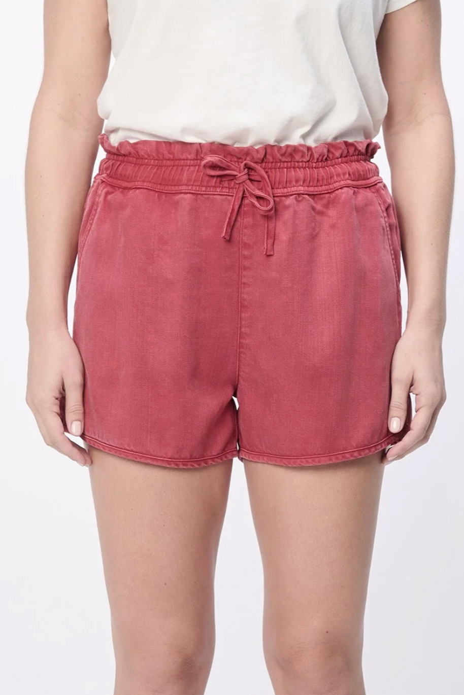KRISSY TENCEL™ Shorts / Salsa