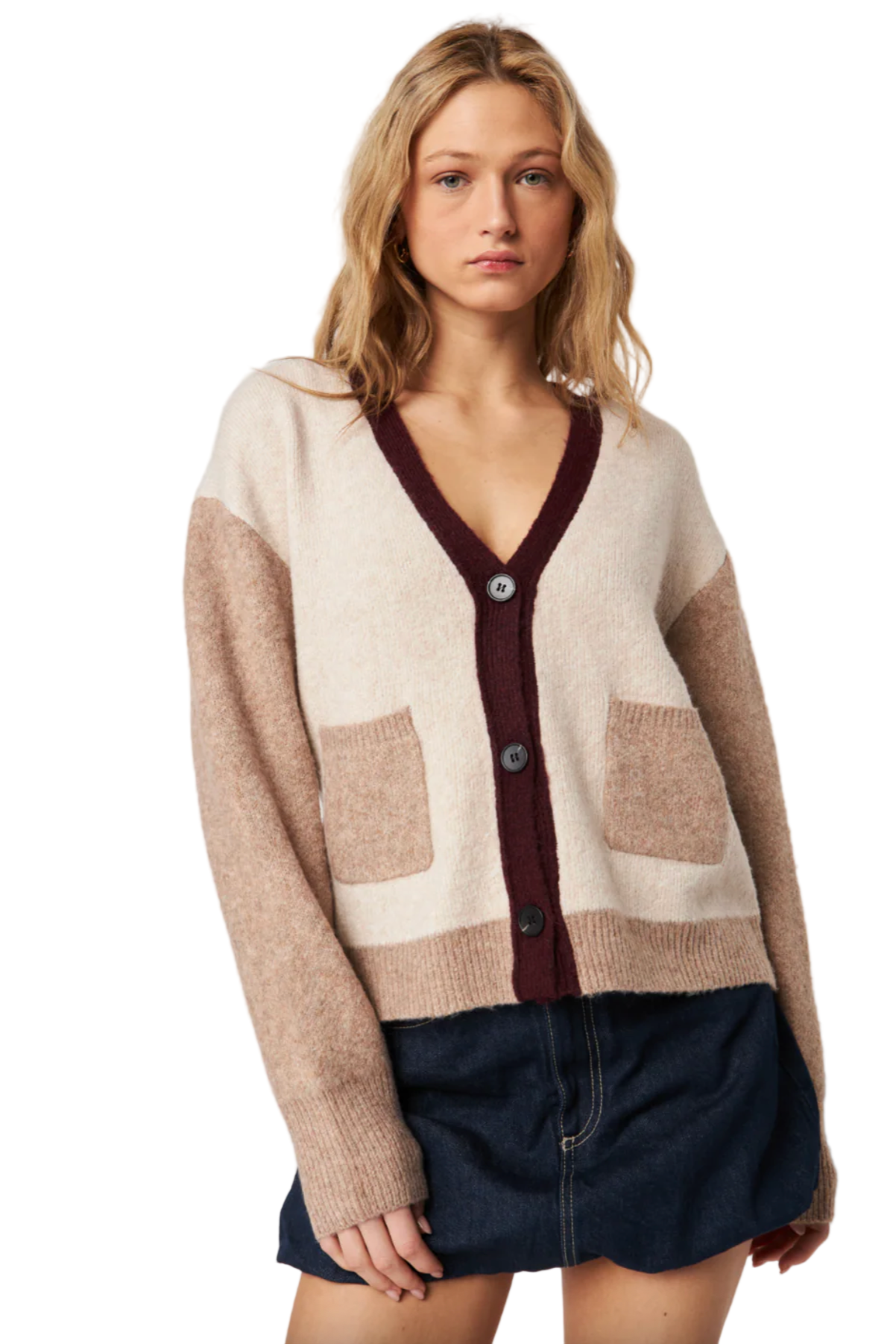 Lifestyle outfit: Linden Colorblock Cardigan styled over denim and a white tee.