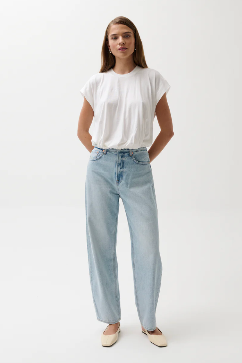 WES HIGH RISE BARREL JEAN - WAVES
