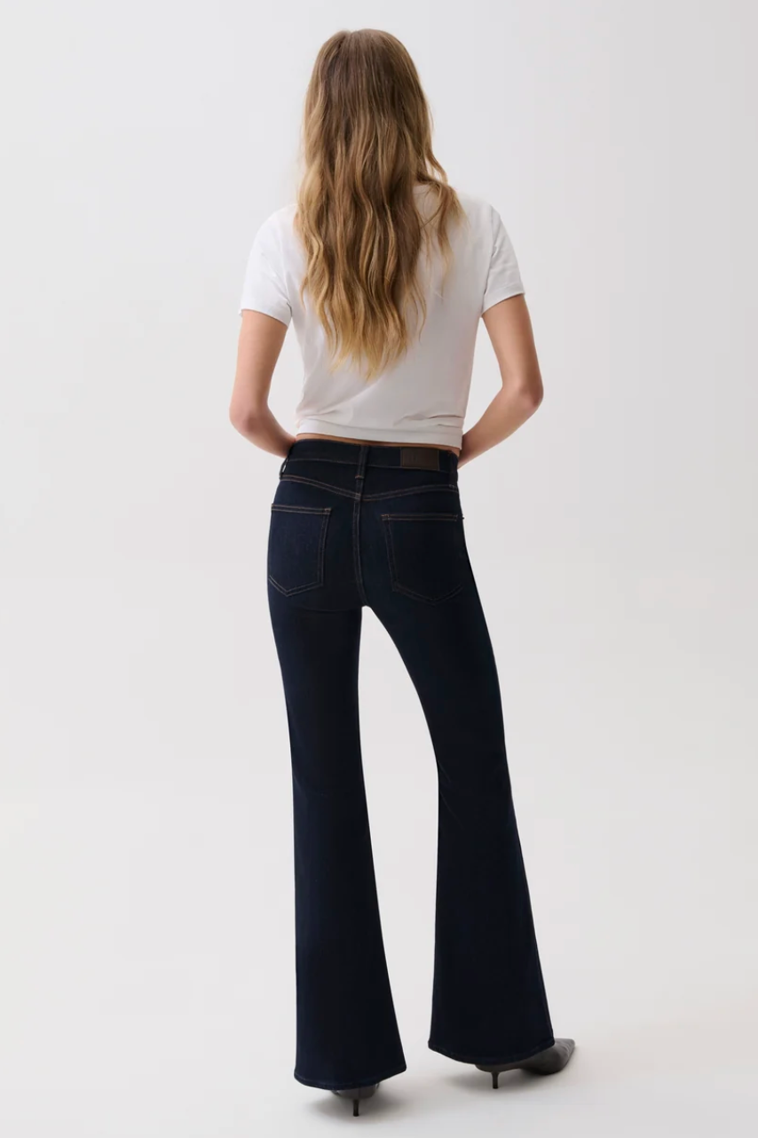 KINSLEY MID RISE ULTRA FLARE