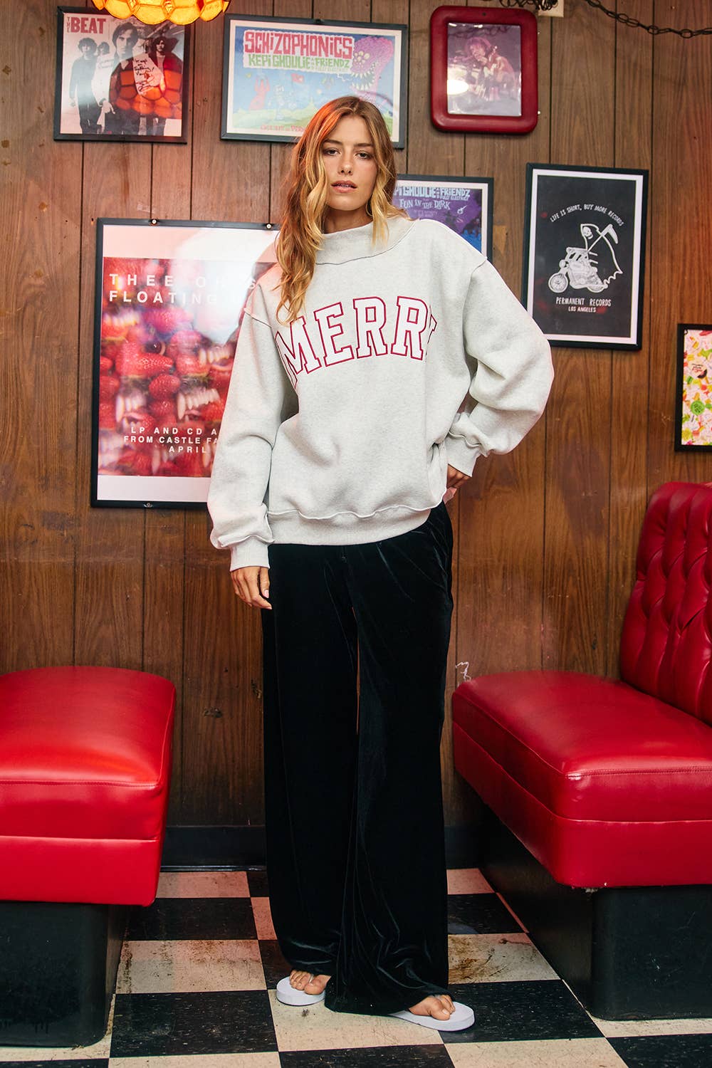 IT2594E-MERRY | 'MERRY' Embroidered Mock Neck Sweatshirt