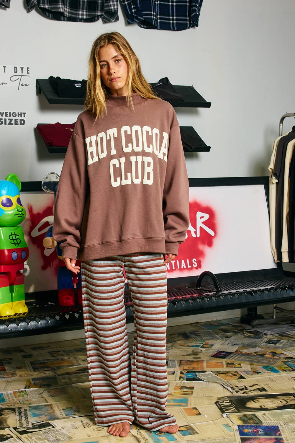 IT2594P-HOTCOCOA | 'HOT COCOA CLUB' Mock Neck Sweatshirt