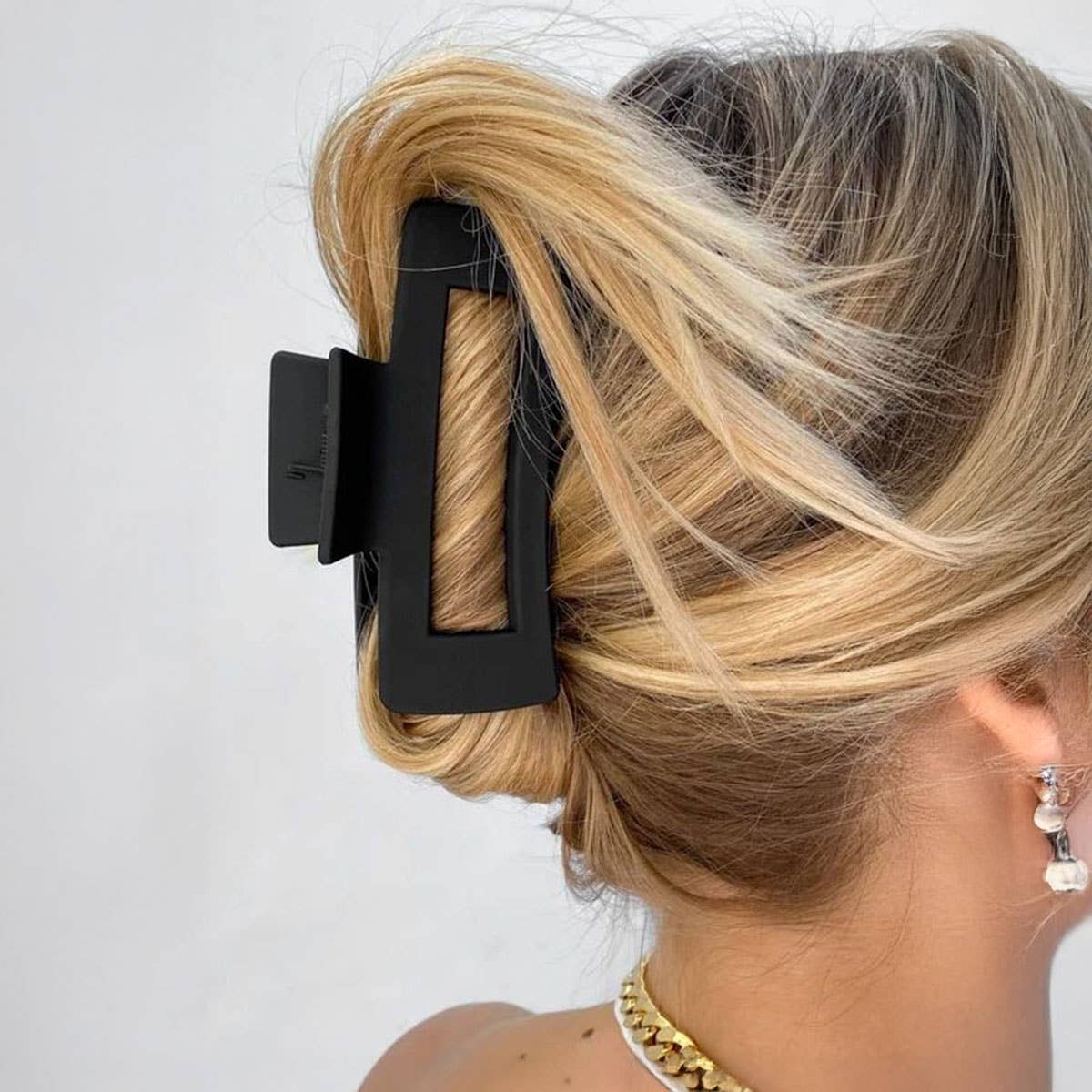 Jumbo Flat Hair Claw Clip